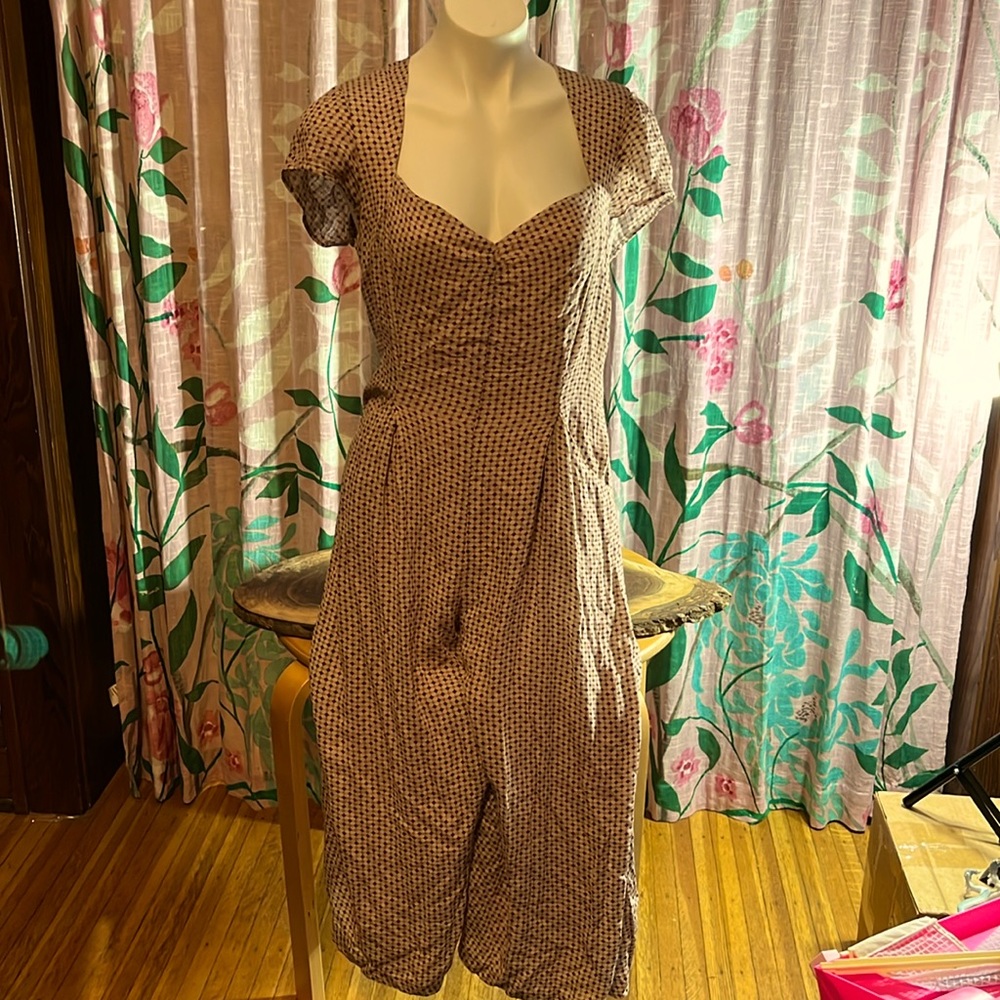 Free People Jumper! Size 8